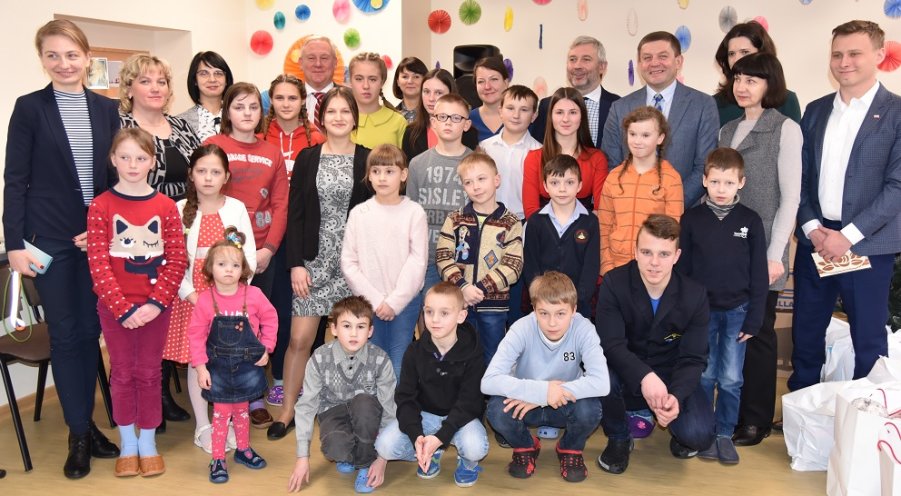 Lenkijos Prezidento kanceliarijos atstovai Šalčininkų vaikų globos namuose