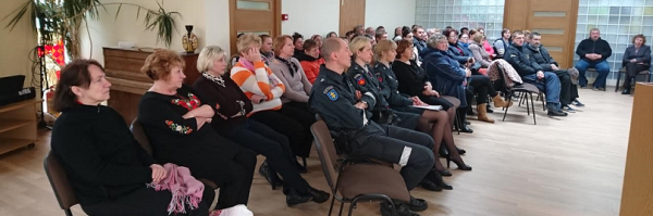Šalčininkų rajono policininkai susitiko su Butrimonių seniūnijos gyventojais