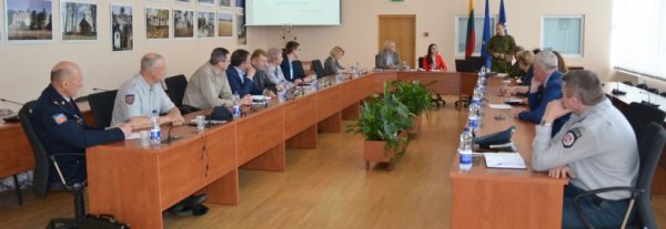 Vyko Šalčininkų rajono savivaldybės ekstremalių situacijų komisijos posėdis