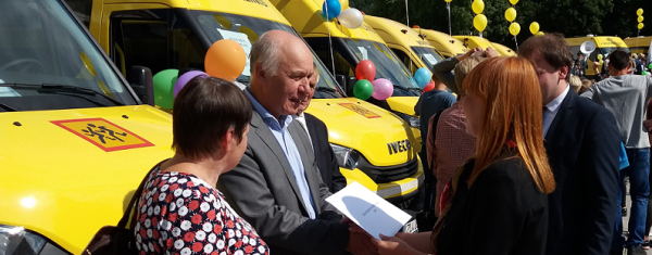 Naujas autobusiukas: saugi kelionė į mokyklą