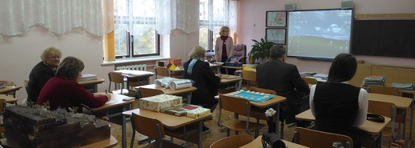 „Aušros“ gimnazija dalyvavo istorijos kabinetų konkurse - peržiūroje