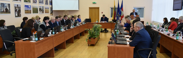 Tarybos posėdis: rajono bendruomenei svarbūs sprendimai