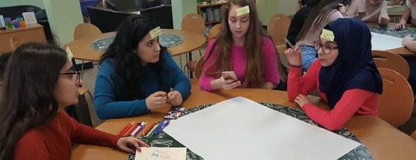 Tarptautinis mainų susitikimas: jaunimo patirtys, atradimai ir emocijos