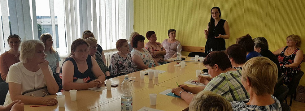 Socialinių paslaugų centro socialinių darbuotojų ir socialinio darbuotojo padėjėjų periodiniai...