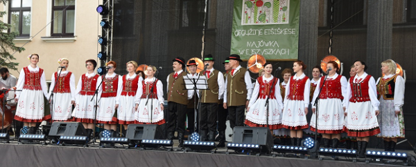 „Ejszyszki, Ejszyszki – tu życie nam płynie, a dobra wieść o nas już nie zaginie...”