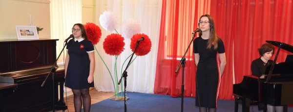 Gdzie słyszysz śpiew, tam wstąp, tam dobre serca ludzie mają. Źli ludzie – wierzaj mi, ci nigdy...