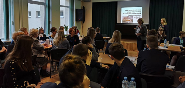 Prevencinė konferencija „Patyčių, smurto ir žalingų įpročių prevencijos patirtis mokykloje“
