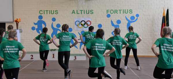 Otwarcie Sali sportowej w Dziewieniszkach