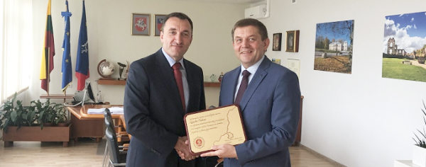 Vilniaus pasienio rinktinės vado susitikimas su Šalčininkų rajono savivaldybės meru