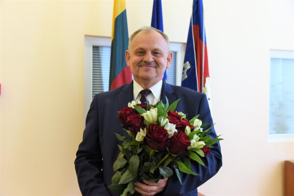 Savivaldybės administracijos direktorius Josif Rybak švenčia gimtadienį