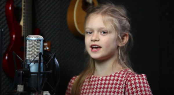 Kinga Obłoczyńska z Solecznik – wśród zwycięzców międzynarodowego festiwalu kolęd