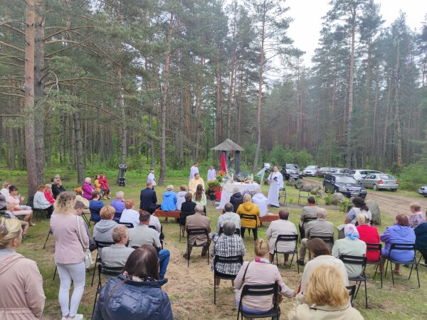 Jašiūnuose puoselėjama Antaninių tradicija