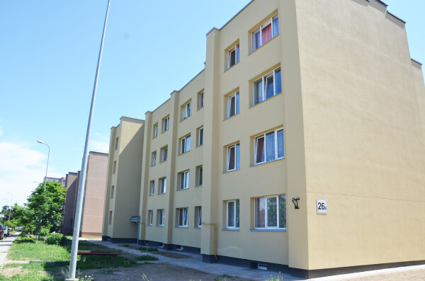 Perkame butus ir gyvenamuosius namus