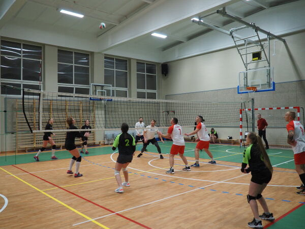 Kalėdinis tinklinio MIX turnyras