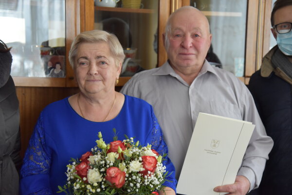Auksines vestuves švenčia šalčininkiečių pora