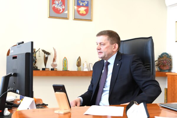 Mer Zdzisław Palewicz omówił z Dyrekcją Dróg Samochodowych stan dróg w rejonie solecznickim