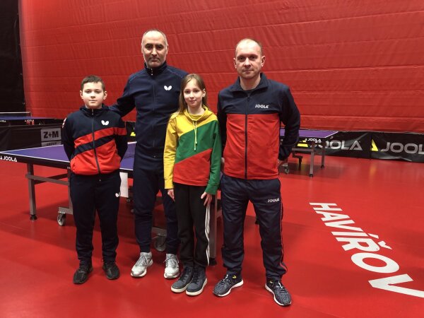 Auginama nauja stalo tenisininkų karta
