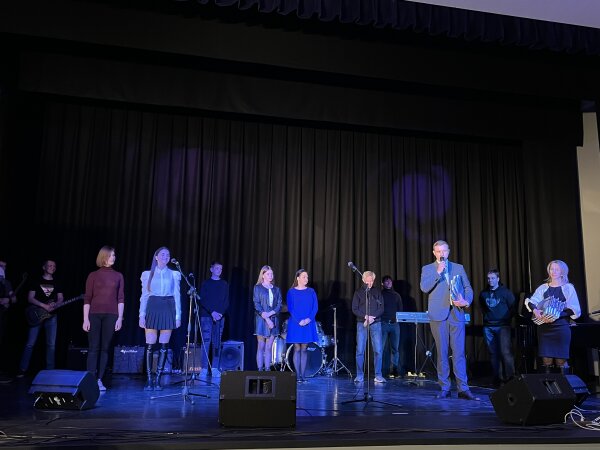 Muzikinė „Jaunoji banga” Eišiškėse