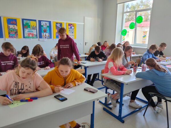 Vaikų vasaros stovykla Baltosios Vokės „Šilo“ gimnazijoje „Poilsiauk aktyviai, turiningai ir...