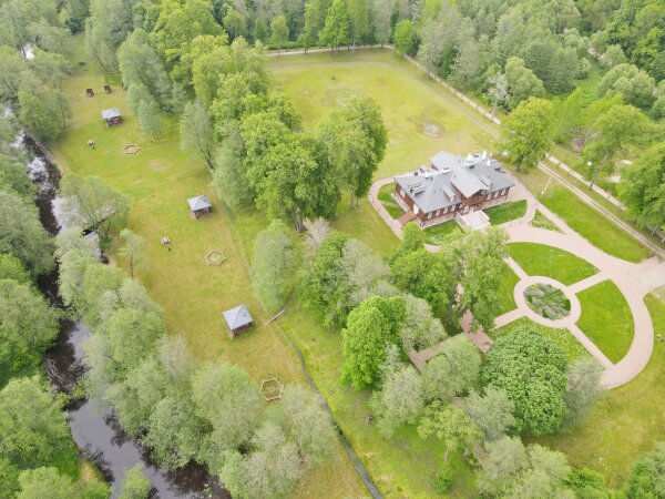 Vilkiškių dvaras – Pelenės istorija