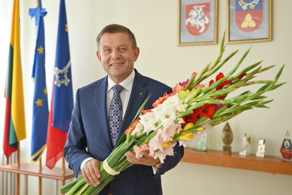 Mer Zdzisław Palewicz składa życzenia z okazji Dnia Nauki i Wiedzy!