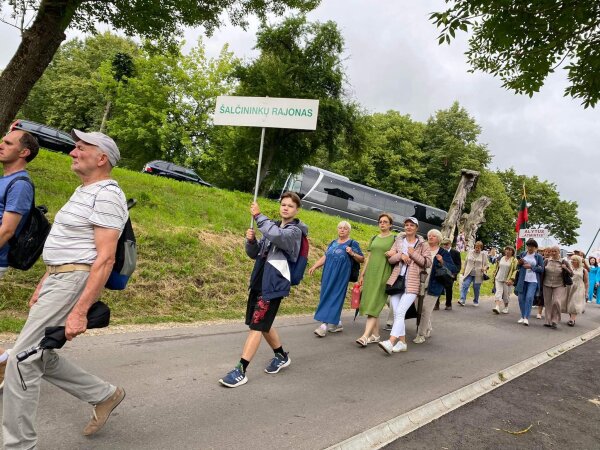 Šalčininkų rajono tremtiniai dalyvavo sąskrydyje „Su Lietuva širdy“