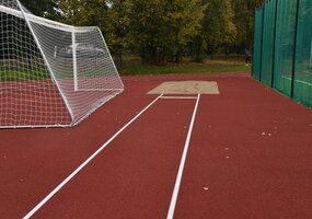 Atidarytas M. Balinskio gimnazijos stadionas