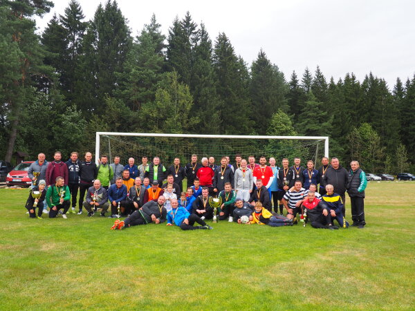 X-asis tarptautinis OLD BOY futbolo turnyras SK „Visinčia“ taurei laimėti