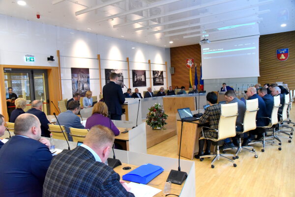 Posėdžiavo Šalčininkų rajono savivaldybės taryba