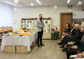Kalėdinis susitikimas bibliotekoje