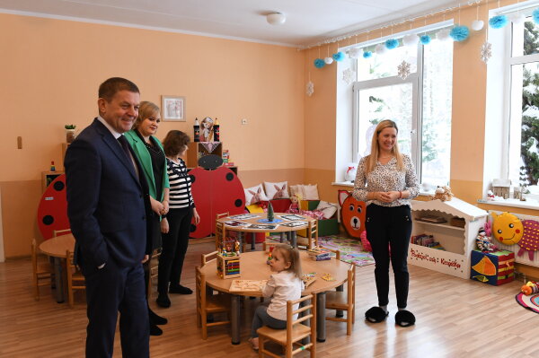 Meras lankėsi lopšelyje-darželyje „Pasaka“
