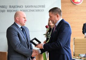 Padėkos Šalčininkų rajono savivaldybės tarybos nariams, Henrik Tomaševič
