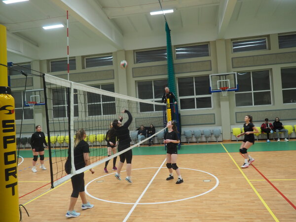Tinklinio moterų pirmenybės Šalčininkų rajono mero taurei laimėti