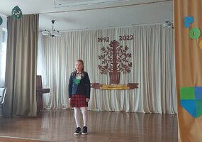 Anglų kalbos skaitovų konkursas „Poem in My Pocket“