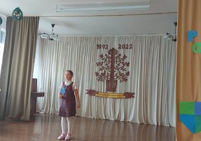 Anglų kalbos skaitovų konkursas „Poem in My Pocket“