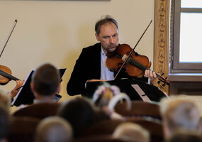 „Sveikas, muzikos pasauli!“