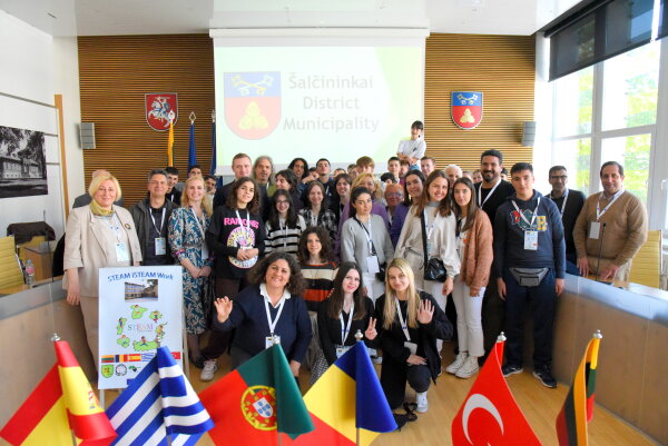 Tarptautinė Eišiškių Stanislovo Rapolionio gimnazijos patirtis