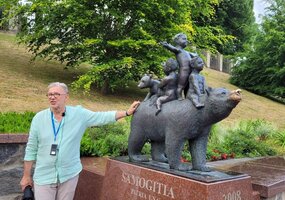 Projektas „Daugiau istorijos: dėmesys įvairovei“