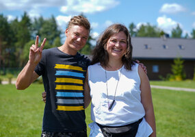 Jubiliejinė stovykla – festivalis „kūrybingi stebuklai” – bendruomenė tapusi šeima