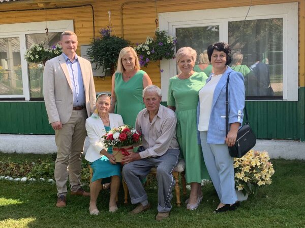 Deimantinės vestuvės Žižmų kaime