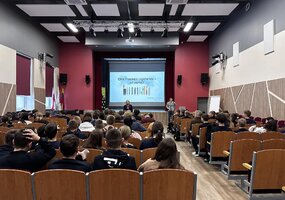 Organizuoti mokinių susitikimai su toksikologijos gydytoju