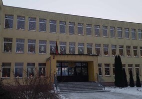 Dieveniškių A. Mickevičiaus gimnazija