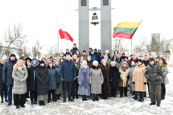 Sausio sukilimo metinių minėjimas Eišiškėse