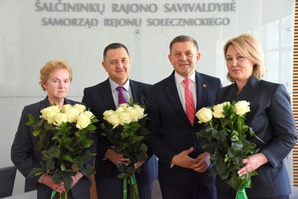 Sveikinimai medicinos darbuotojams!