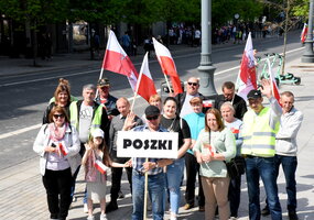 Sostinė pasipuošė tradicinėmis lenkų spalvomis
