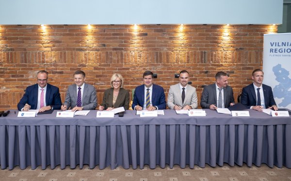 Pasirašytas susitarimas įgyvendinti Vilniaus regiono funkcinės zonos strategiją