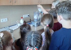 Šalčininkų „Santarvės“ gimnazijos vaikų vasaros projektas „Vasaros lobis“