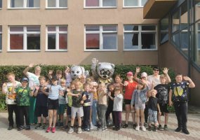 Šalčininkų „Santarvės“ gimnazijos vaikų vasaros projektas „Vasaros lobis“