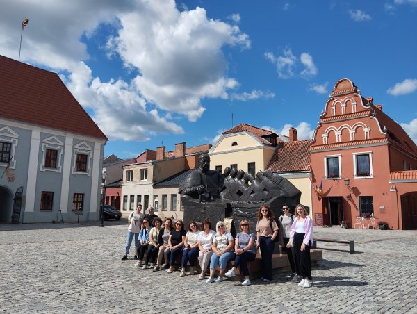 Szlakiem kultury i literatury: wycieczka nauczycieli do Kowna, Kiejdan i Szetejń