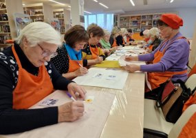Edukacija bibliotekoje edukacija „Piešimas ant pagalvėlių“